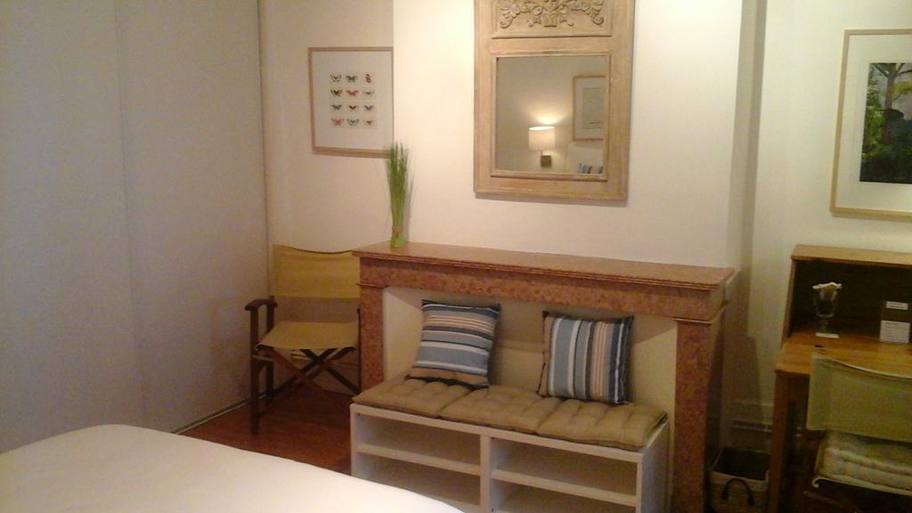 Beaune City Suite Room photo